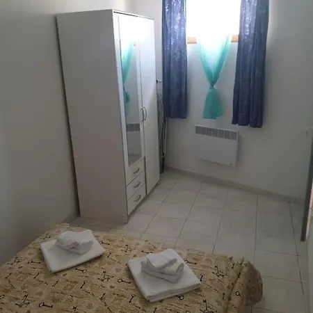 Appartement Pres Des Plages En Plein Centre *
